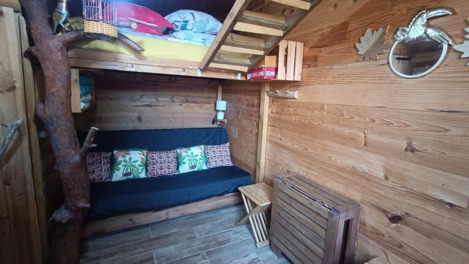patrice et chrstel Cabane en bois Chalet in Provence
