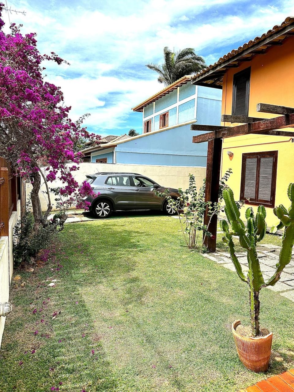 Incrível Casa com piscina e churrasqueira Cabo Frio House in Cabo Frio