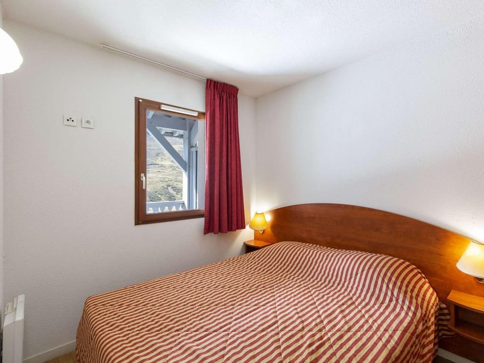 Duplex cosy 7 pers. avec piscine, parking, à 400m des pistes - La Mongie - FR-1-404-248 Apartment in Aragon