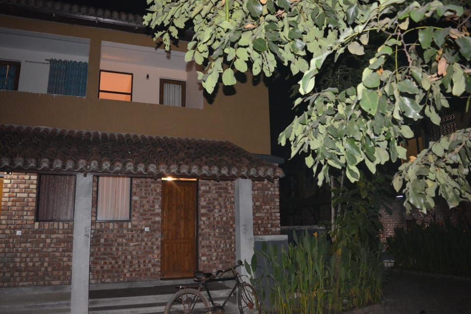 Property building, Night