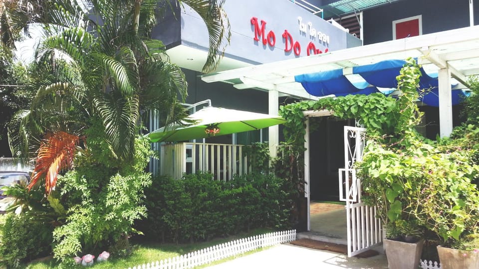Mo Do Ong Hotel in Laos