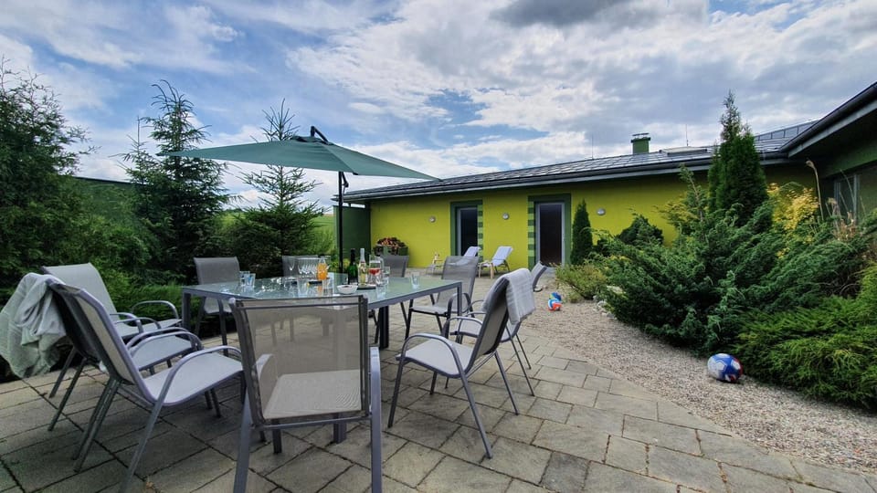 Patio, Balcony/Terrace, Seating area, Dining area, Entertainment, Inner courtyard view