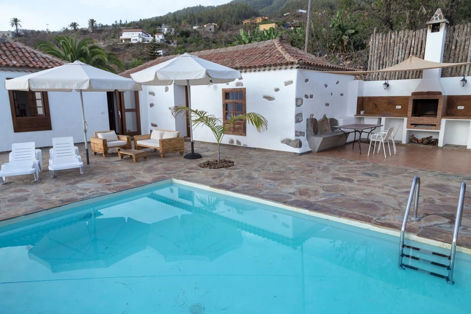 Casa El Llano House in La Palma