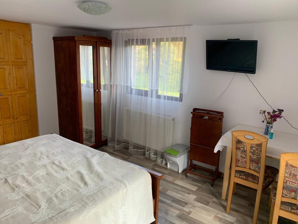 La Măriuca Bed and Breakfast in Romania