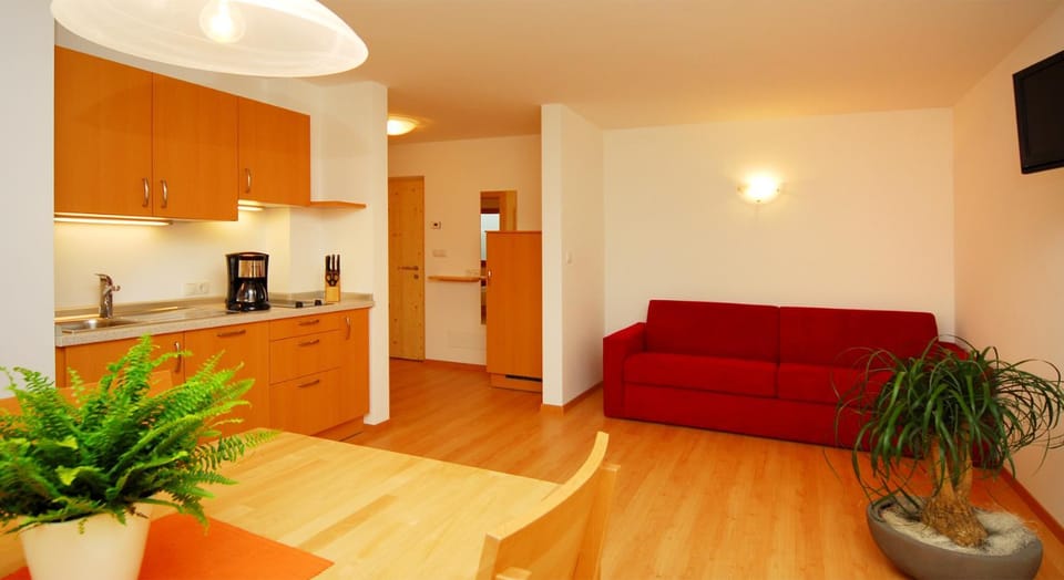 Kitchen or kitchenette, Living room, Dining area