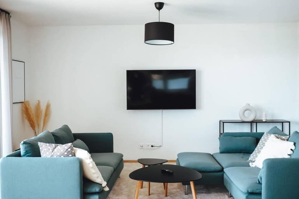 TV and multimedia, Living room