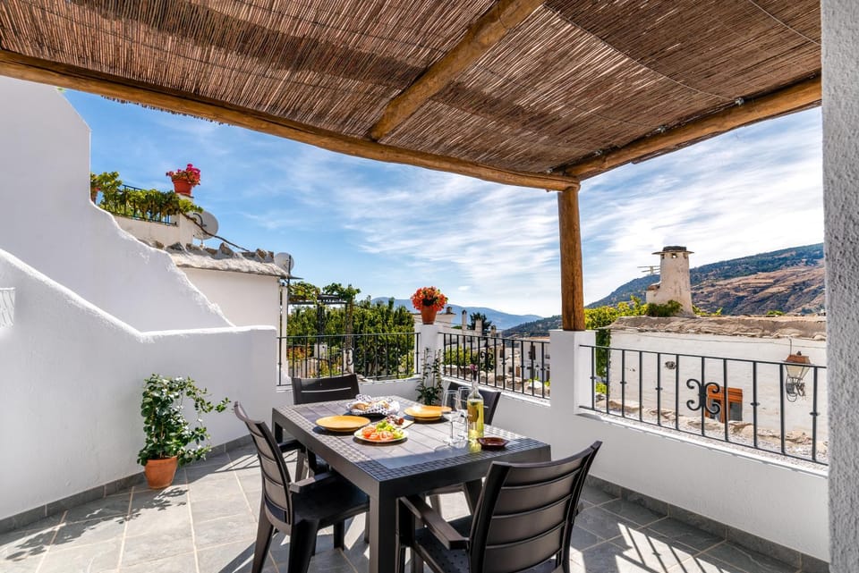 Apartamentos Entre Senderos Apartment in Alpujarra Granadina