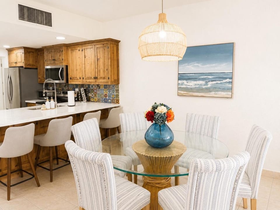Kitchen or kitchenette, Dining area, dishwasher, microwave, oven, stove, toaster, kitchen