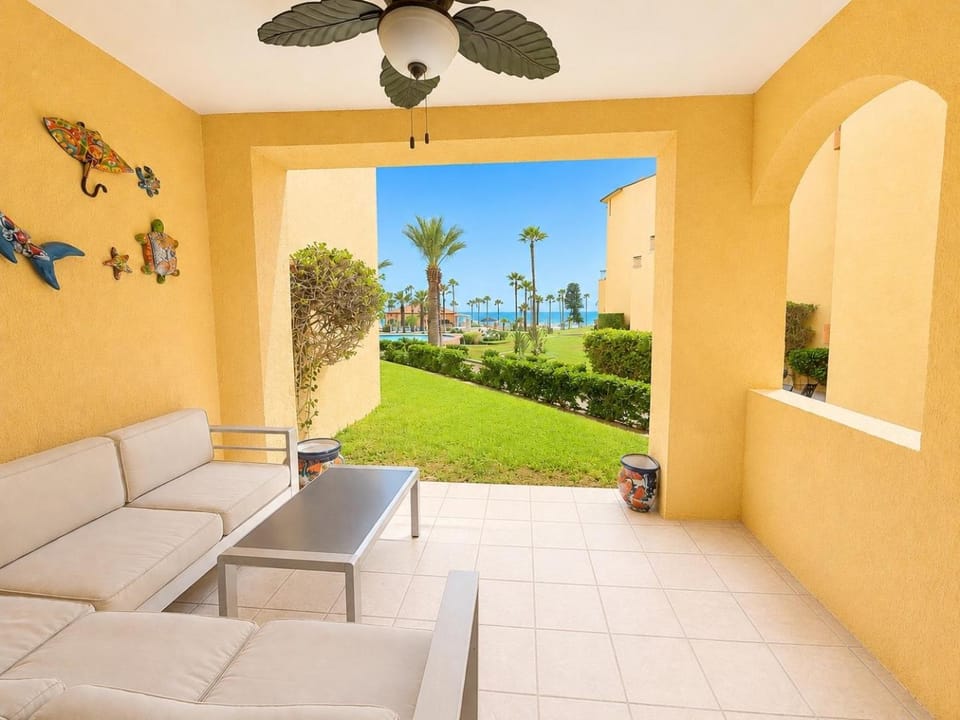 Patio, Seating area