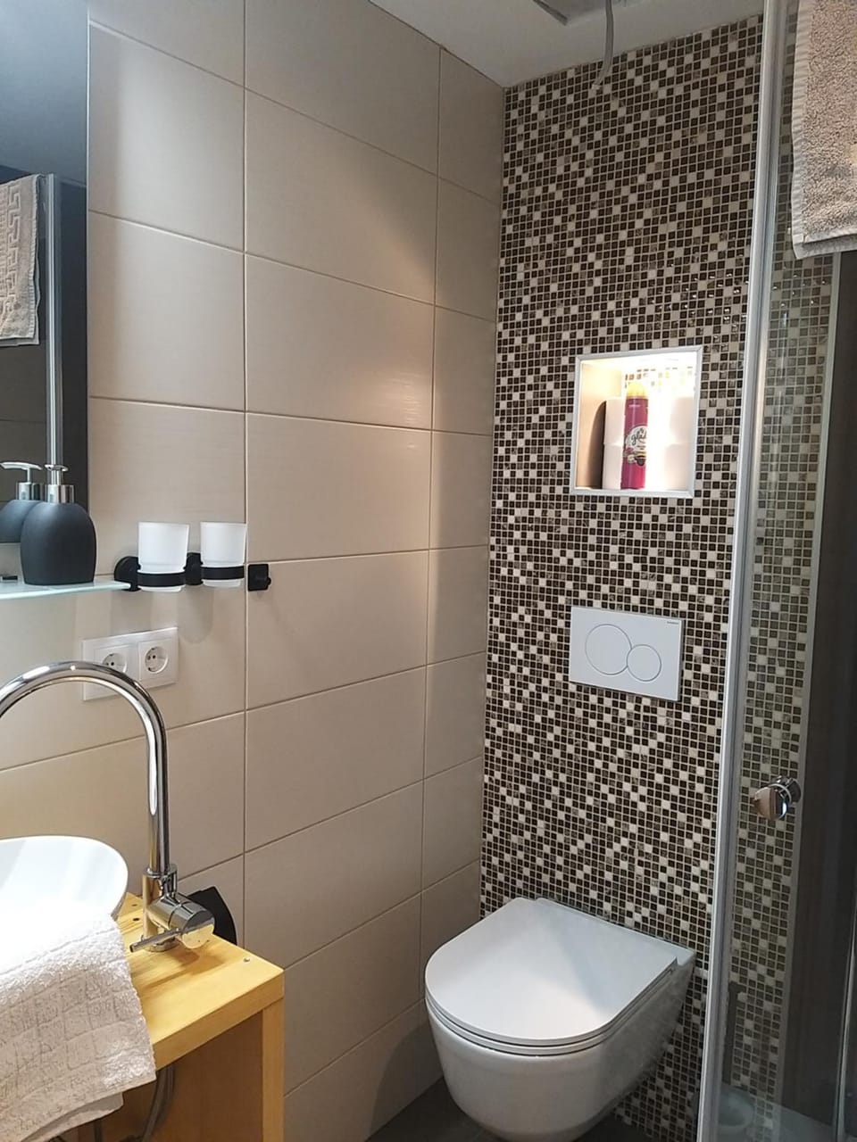 Toilet, Bathroom