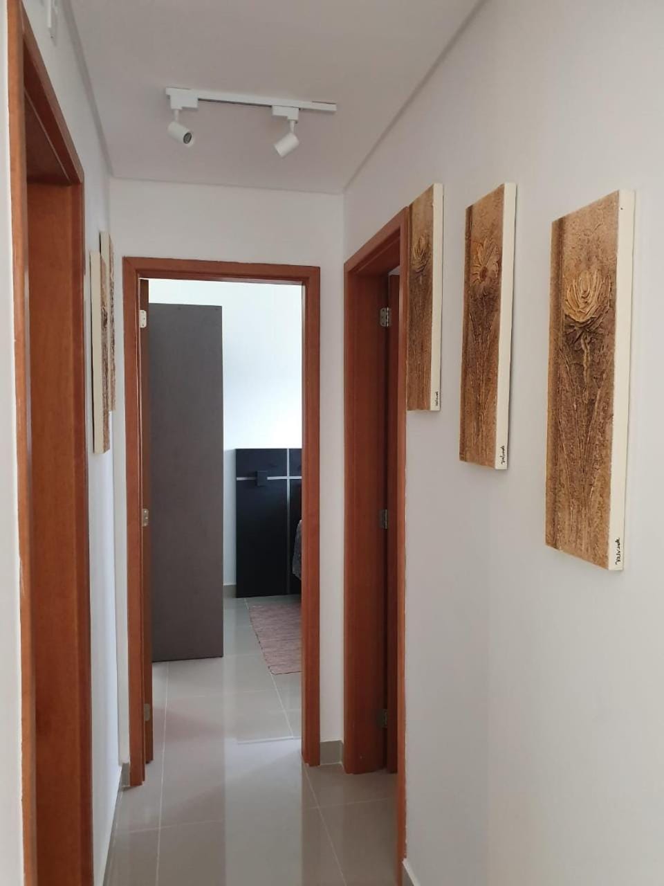 wardrobe, air conditioner