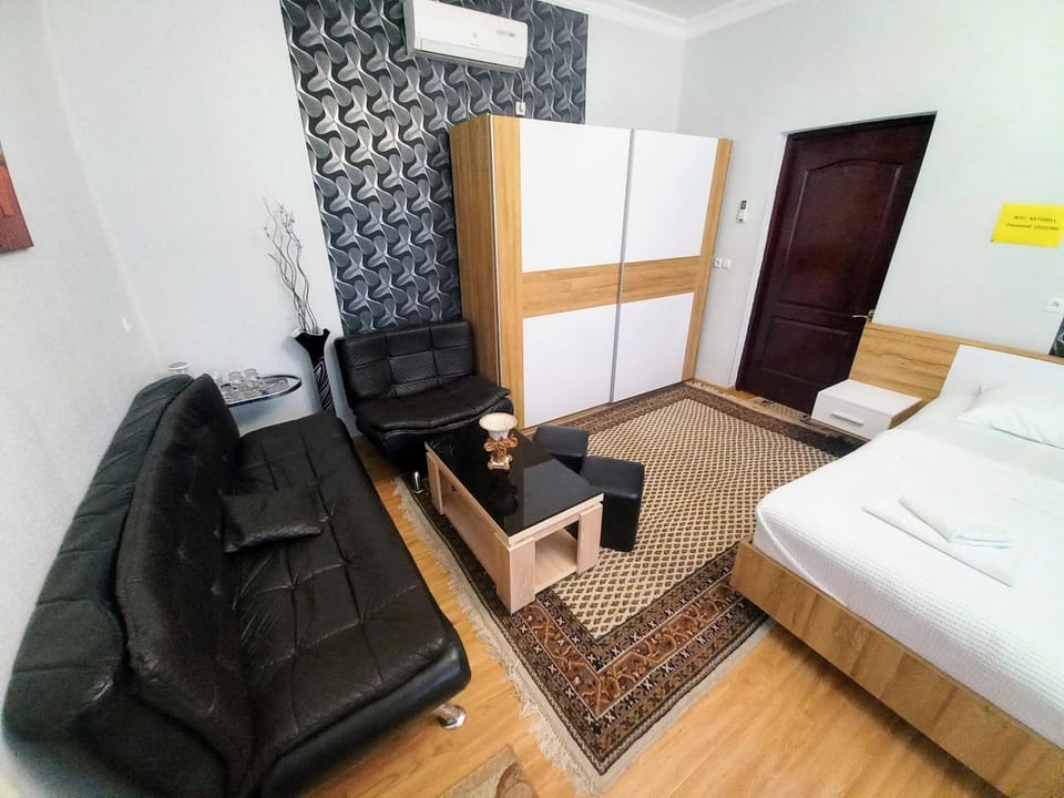 ApartHotel RioNi Bed and Breakfast in Georgia