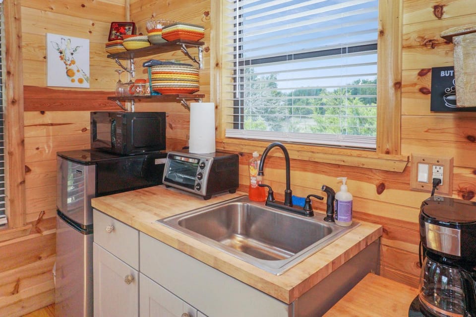 Arbor House of Dripping Springs - Safari House House in Rio Grande