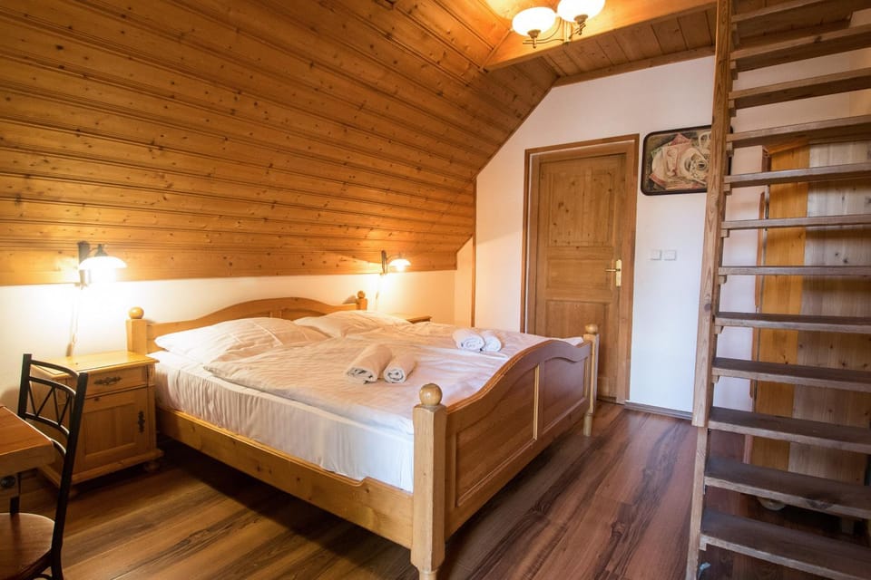 Bed, Photo of the whole room