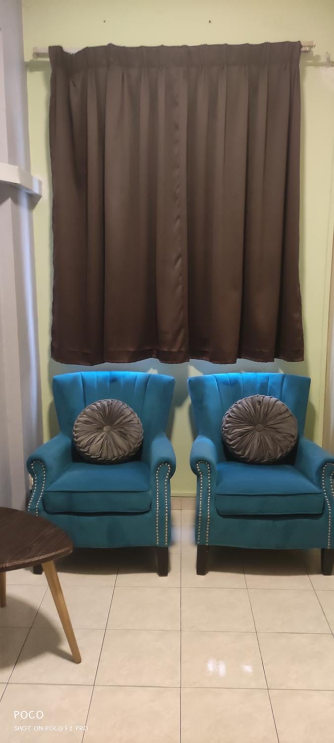 Cikgu Azue Homestay with lift 1floor security gate Apartment in Hulu Langat