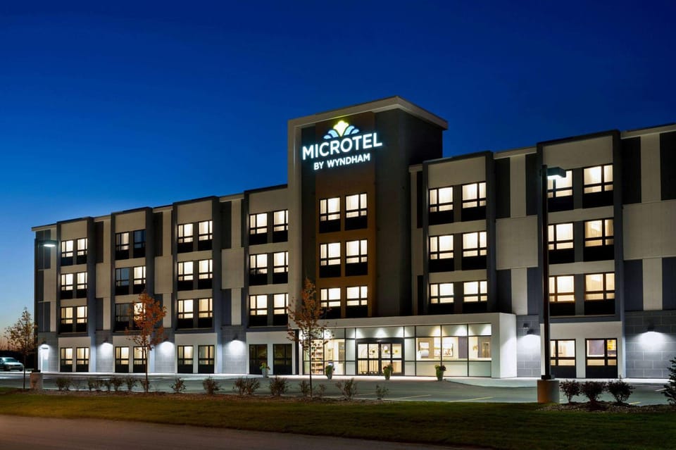 Property building, Night, On site, Time of day