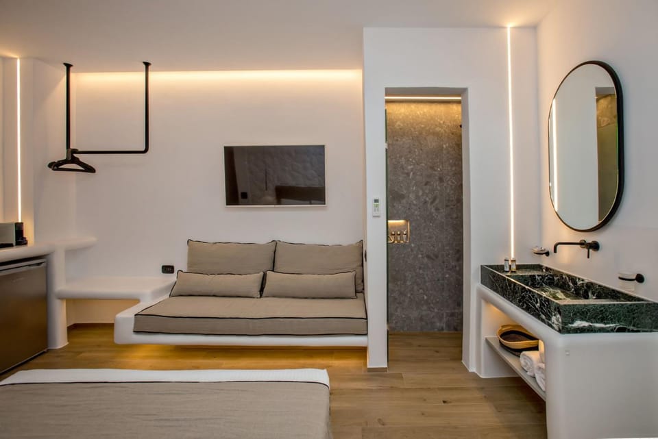 Levantes Luxury Suites II Apartment in Decentralized Administration of the Aegean