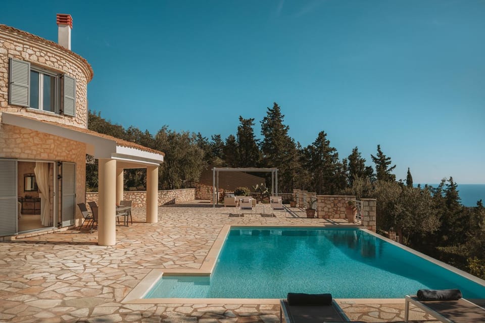 The Round House Villa in Peloponnese, Western Greece and the Ionian