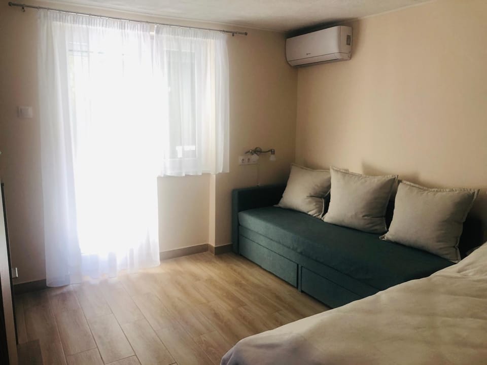 Szieszta Szófia Apartman Apartment in Hungary