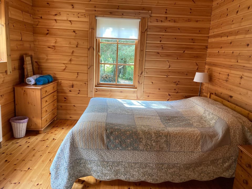 Riverside log cabin 10 River Valley Cabin in Leitrim, Co. Leitrim, Ireland