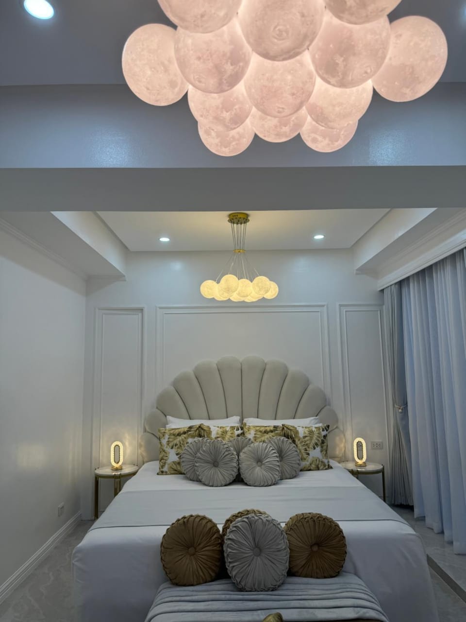 City View at MAKATI Prime Luxury Apartment in Makati