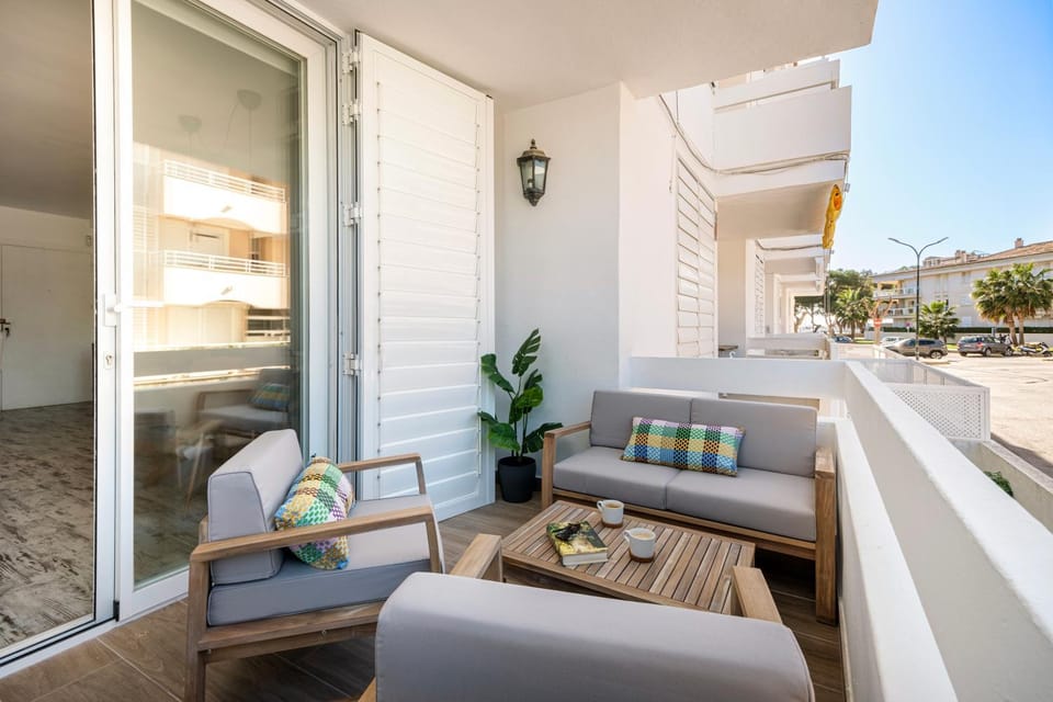 Day, View (from property/room), Balcony/Terrace, Balcony/Terrace, Seating area