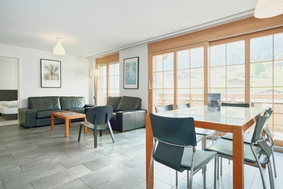 Living room, Seating area, Dining area