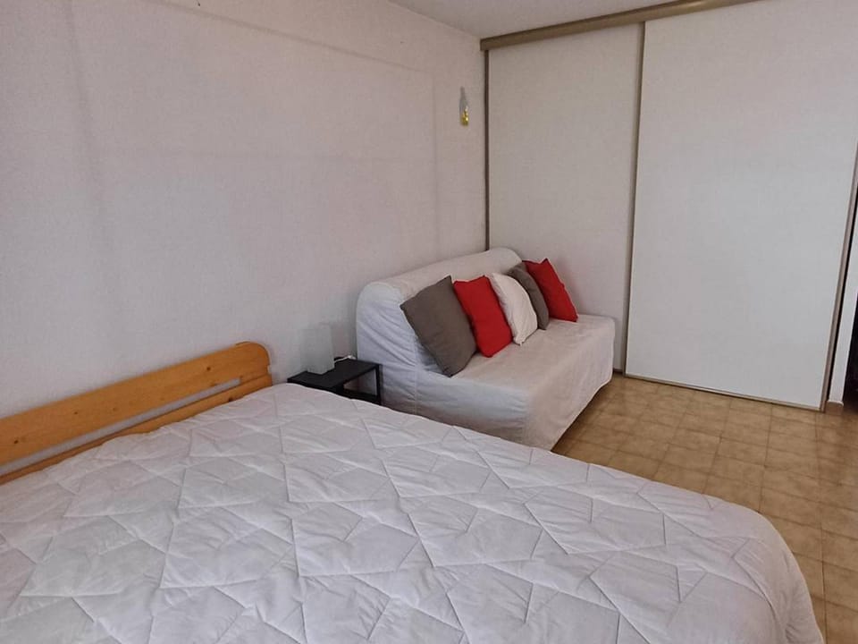 Agréable studio avec loggia et animaux acceptés – Balaruc-les-Bains - FR-1-571-38 Apartment in Balaruc-les-Bains