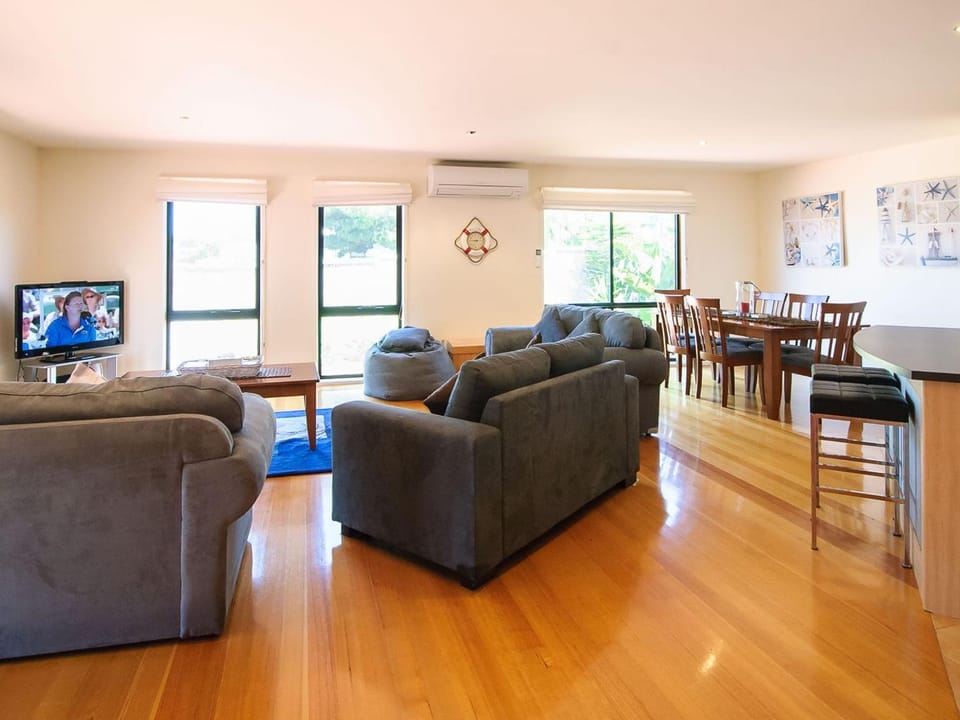 Blue Haven House in Cape Woolamai