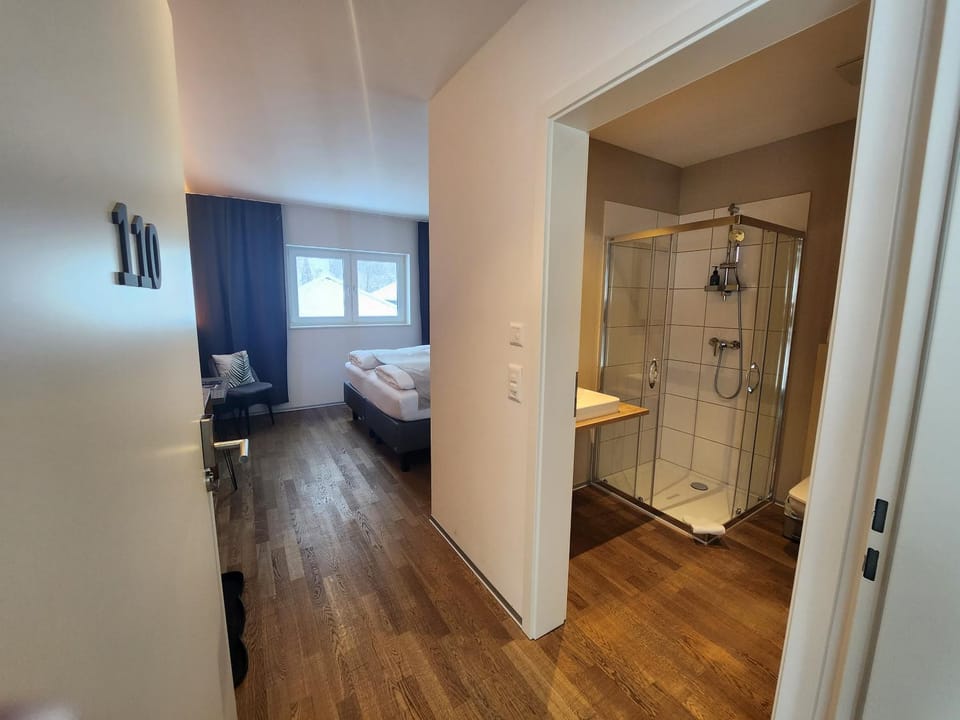 Shower, Bed, Photo of the whole room, Bedroom