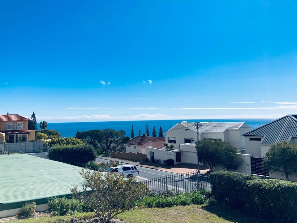 Neighbourhood, Sea view