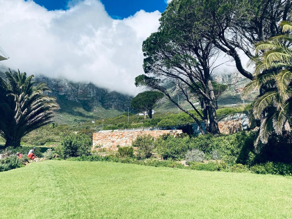 Marie's Self-catering accomodation Apartment in Camps Bay