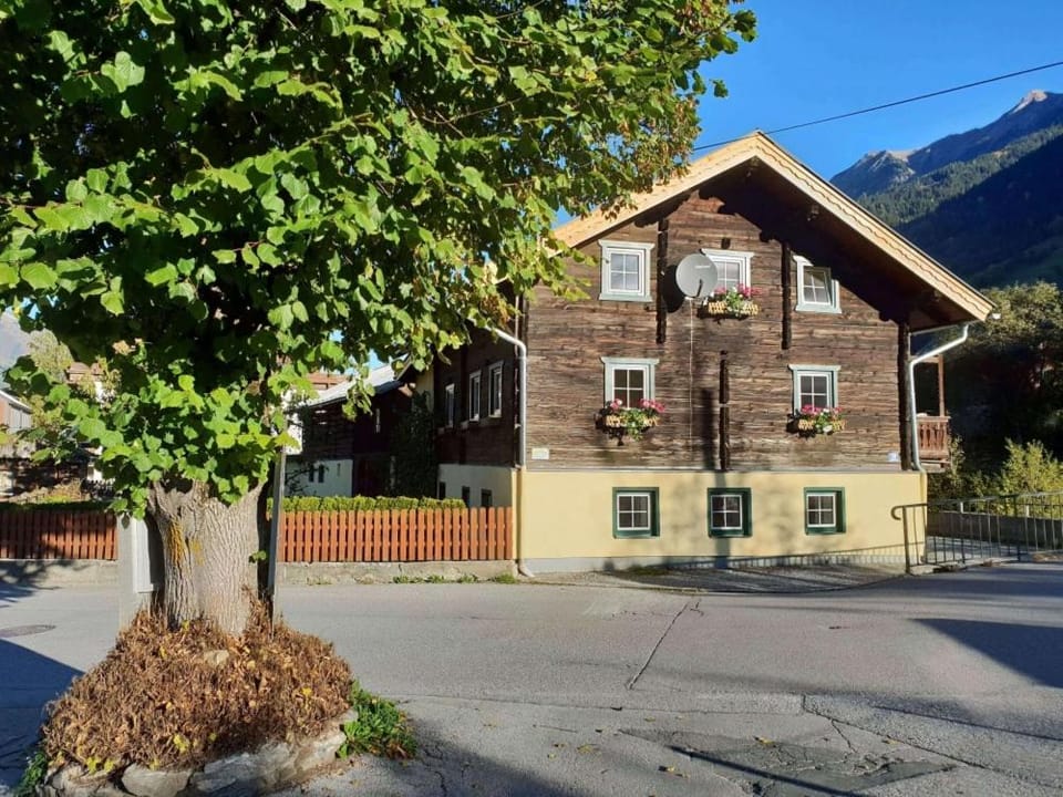 Facade/entrance, Summer, Mountain view, Street view