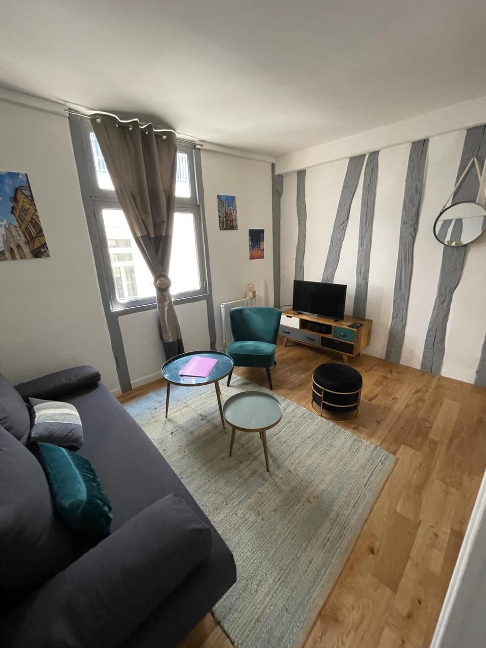 Seating area