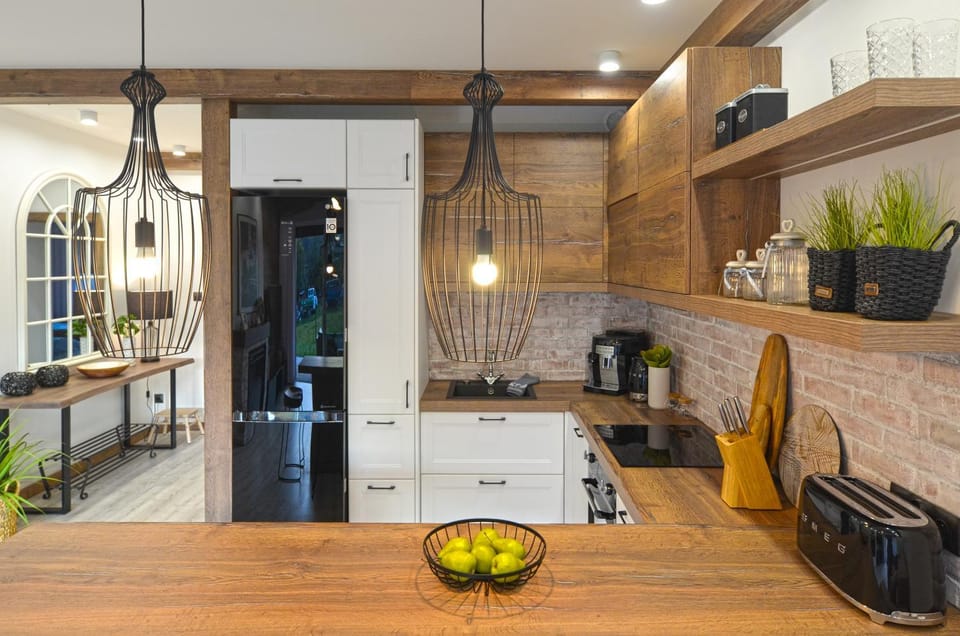 Kitchen or kitchenette, Living room