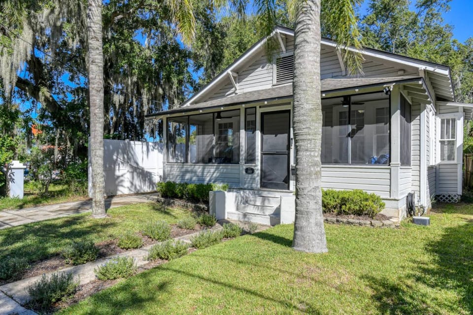 Happy Bungalow House in Saint Augustine