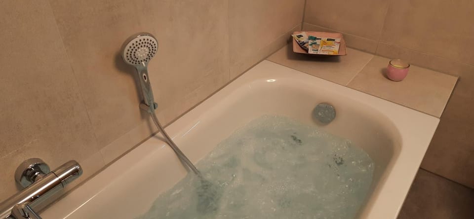 Hot Tub, Hot Tub, Bathroom, Spa and wellness centre/facilities, Spa and wellness centre/facilities, Bath
