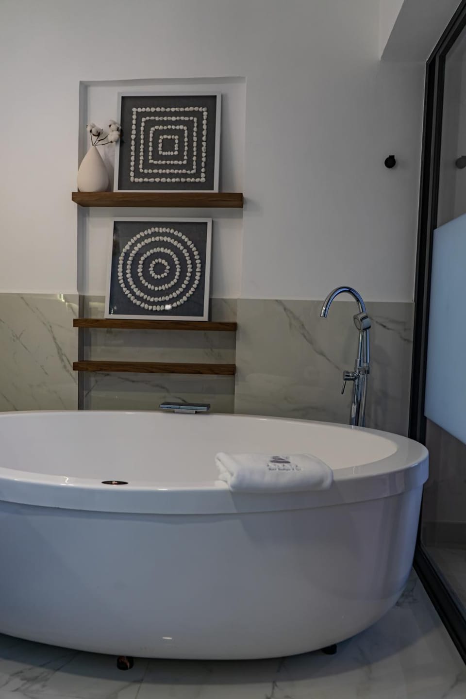 Bathroom, Bath