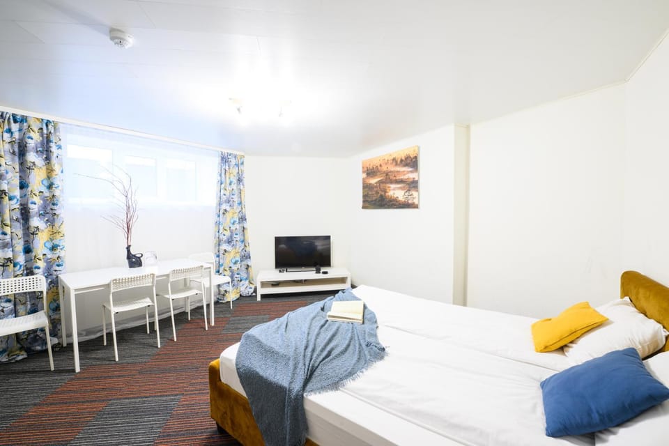 TV and multimedia, Photo of the whole room