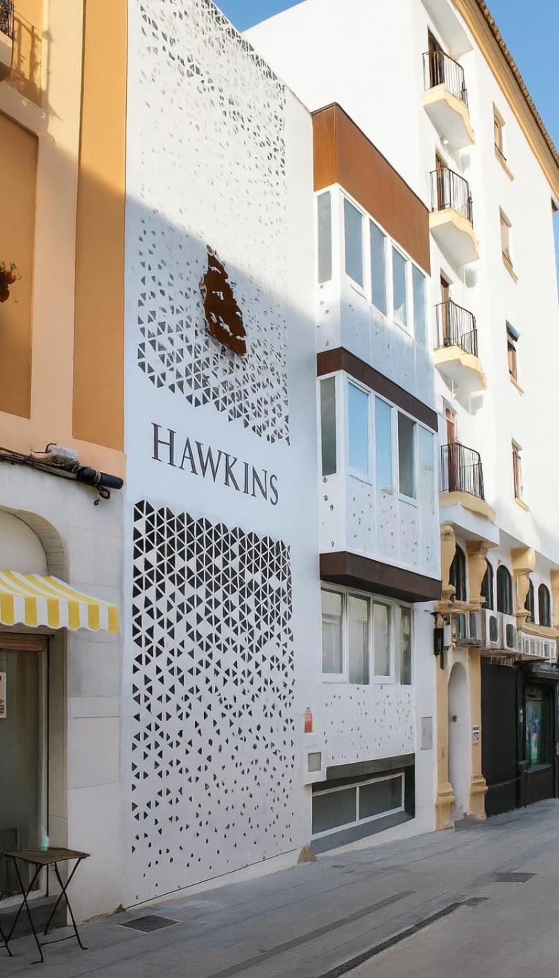 Suite by Hawkins Exterior 1B Apartment in Algeciras