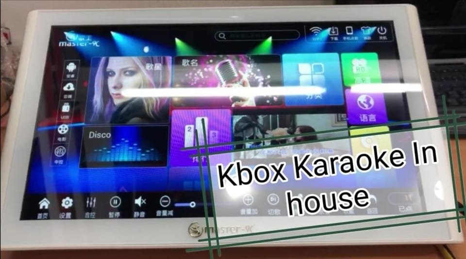 Communal lounge/ TV room, TV and multimedia, Evening entertainment