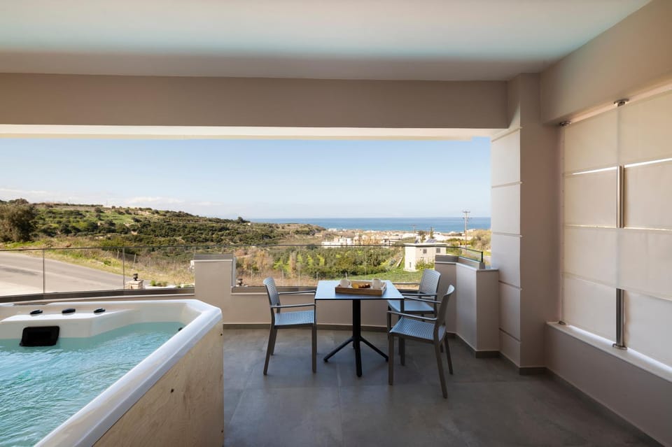 Hot Tub, Balcony/Terrace
