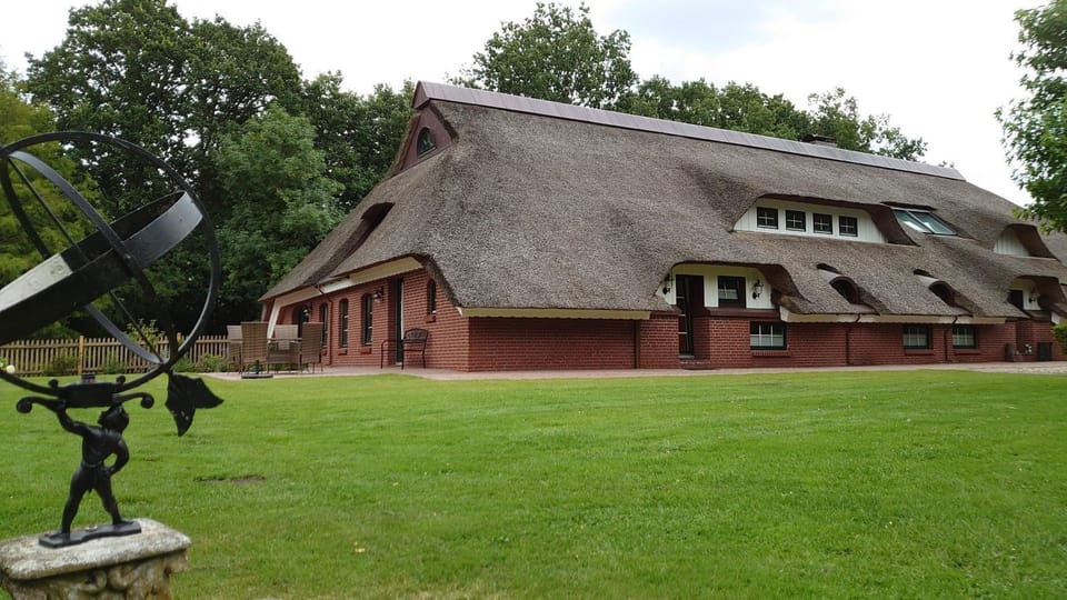 De Leev - Landhaus Lübbertsfehn Apartment in Lower Saxony, Germany
