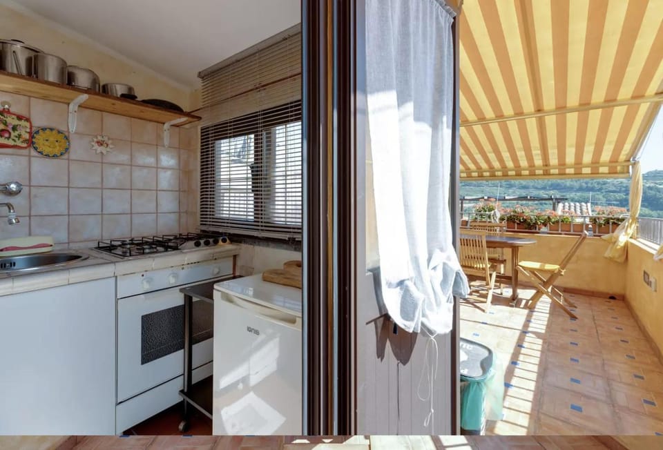 Patio, Balcony/Terrace