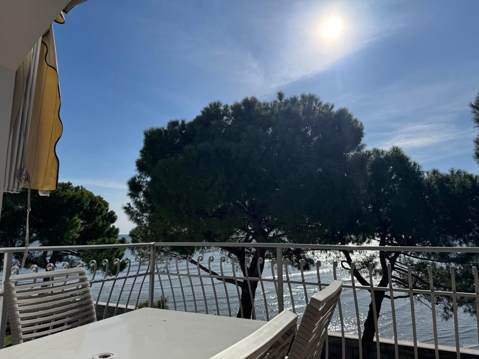 BeachfrontGrado Seaview Apartment Costa Azzurra Apartment in Grado