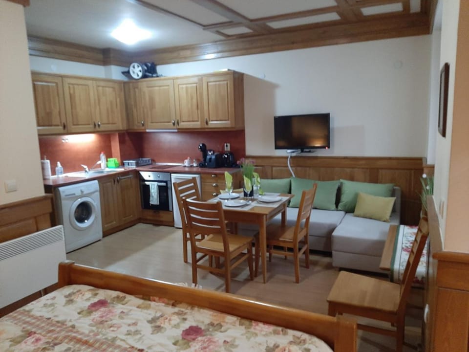 Private Studio Pirin Golf Hotel Bansko Apartment in Blagoevgrad Province