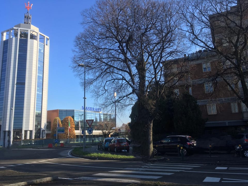 Property building, Location