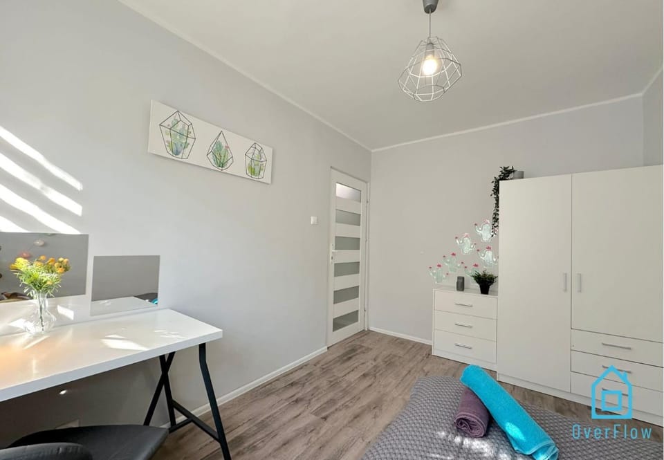 Cactus Room 10 Min to Old Town Gdańsk,PKP & Shopping Mall Vacation rental in Gdansk