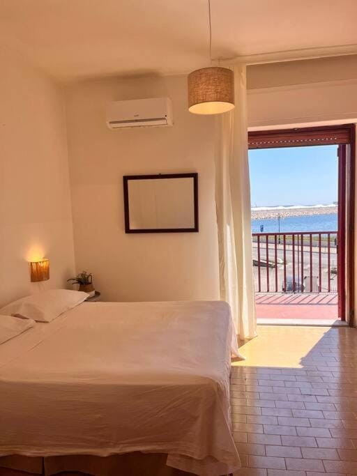 View (from property/room), Photo of the whole room, Bedroom, air conditioner