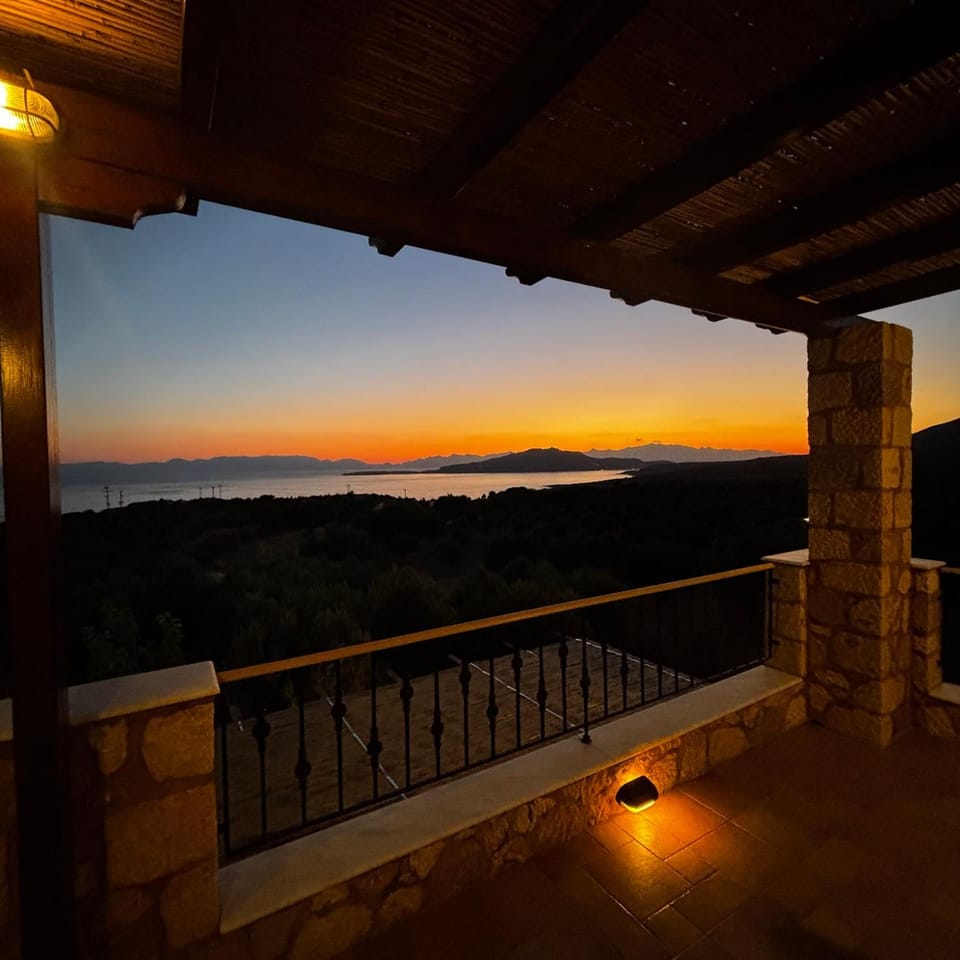 Natural landscape, View (from property/room), Balcony/Terrace, Sea view, sunbed